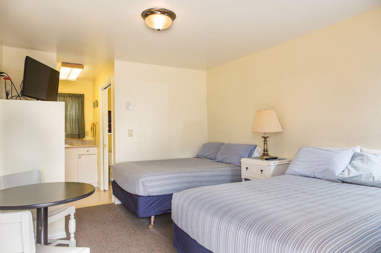 Norwood Inn Екстер'єр фото